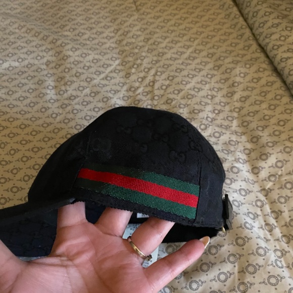Gucci hat - Picture 3 of 11